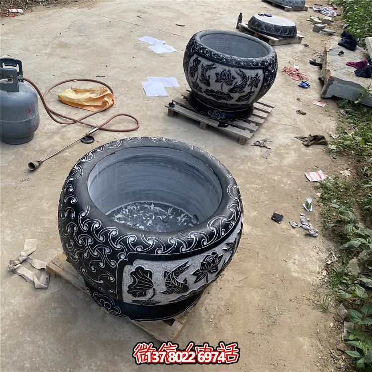 精美大理石養(yǎng)魚水缸，為您的景點(diǎn)增添美感