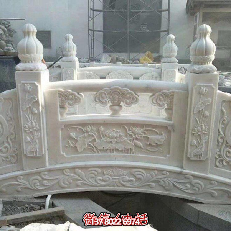 欣賞大理石雕塑的美景，玩轉(zhuǎn)庭院石拱橋