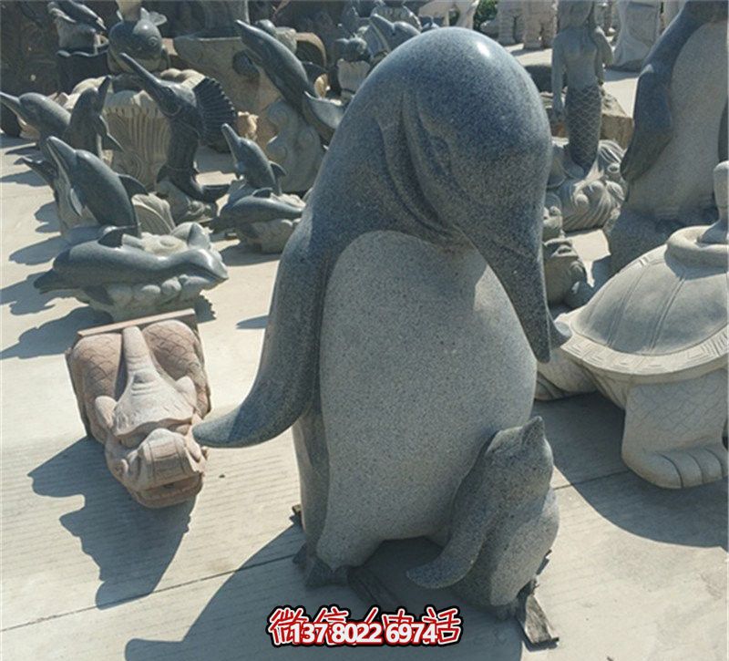 企鵝雕塑，讓公園更加精彩