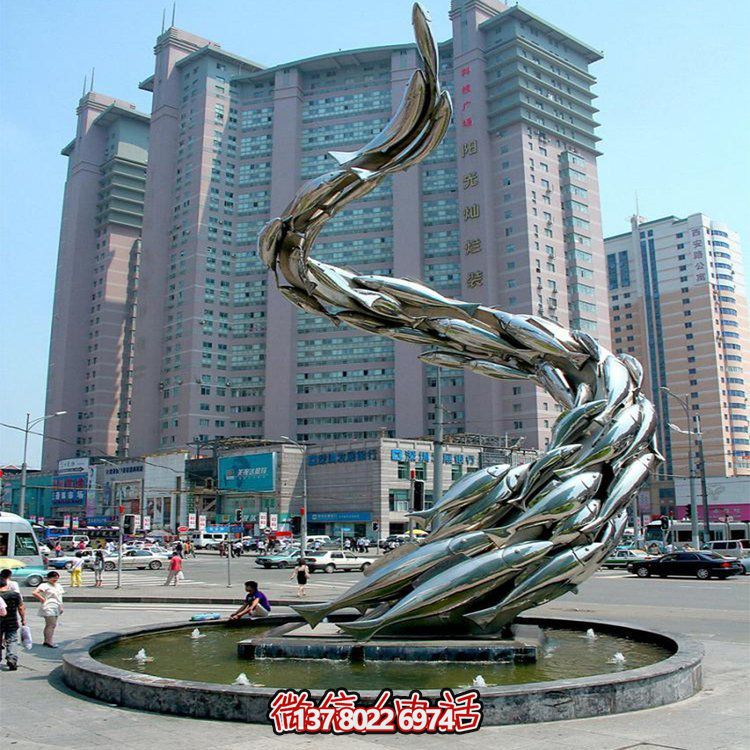 大型水景觀雕塑，螺旋游水魚群擺放