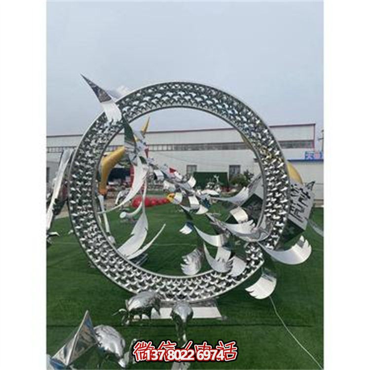 不銹鋼戶外景觀鏤空?qǐng)A環(huán)雕塑