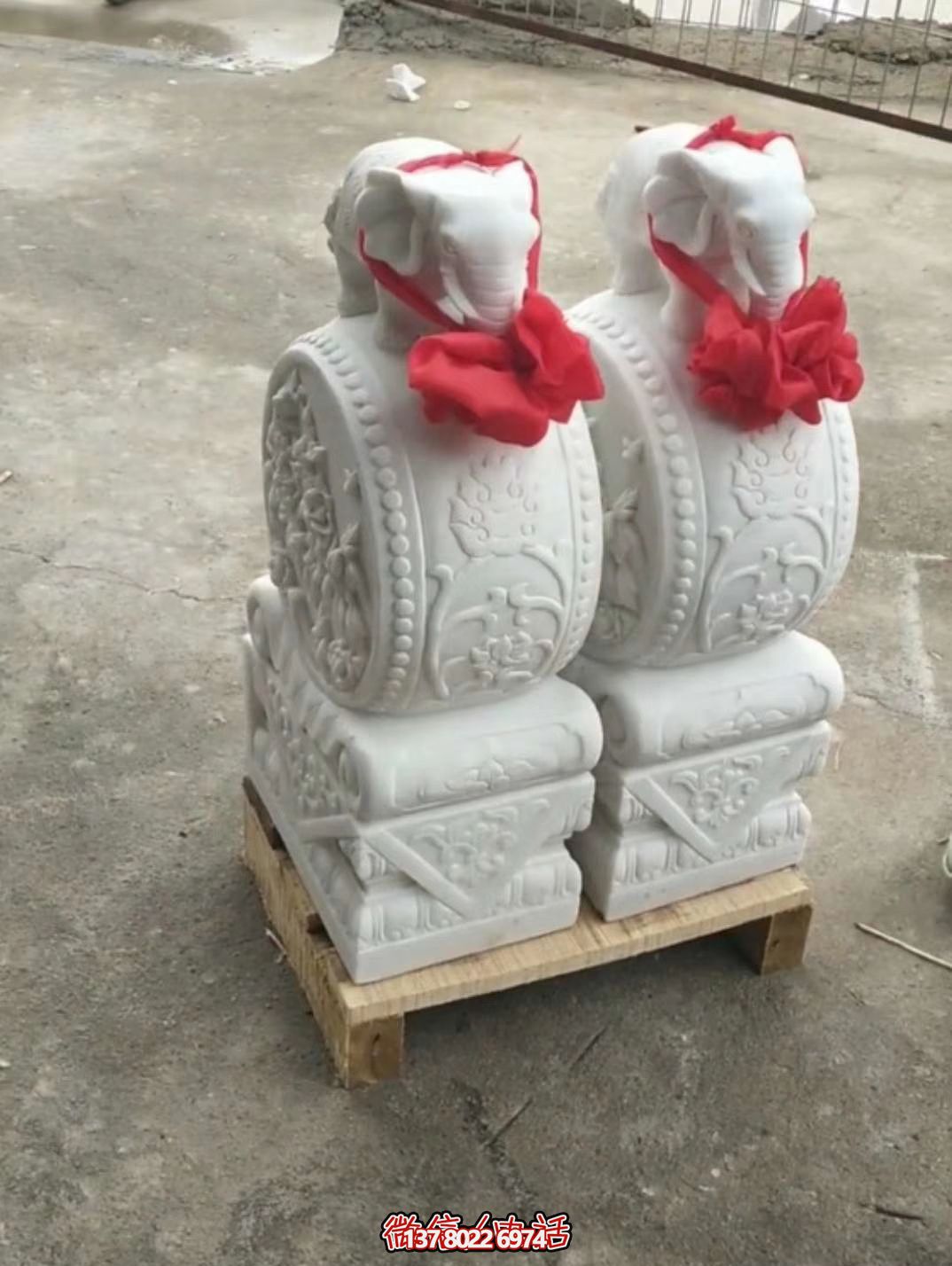 漢白玉吉祥小象雕塑，石門口擺放門墩