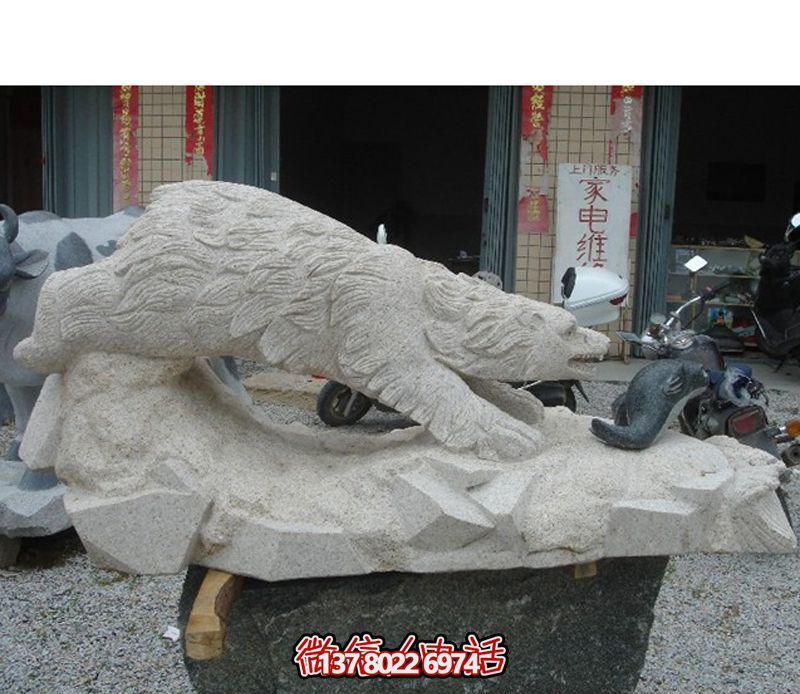 北極熊玻璃鋼雕塑，讓街道邊擺放創意爬行玻璃