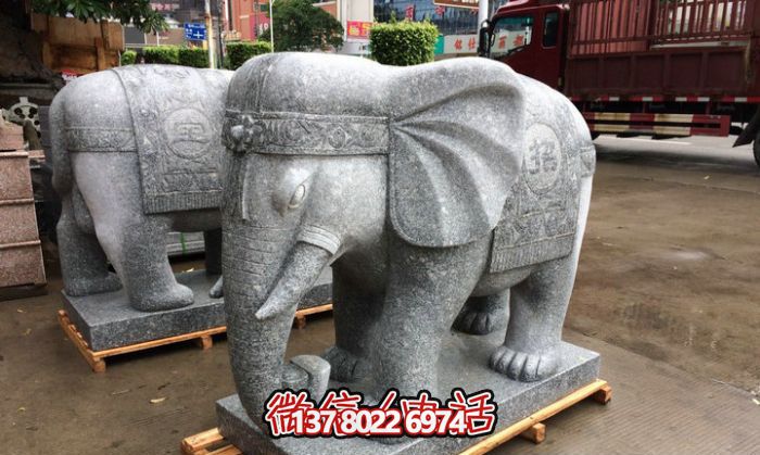 精美大理石雕塑藝術品，驚艷展現大象的宏偉氣勢