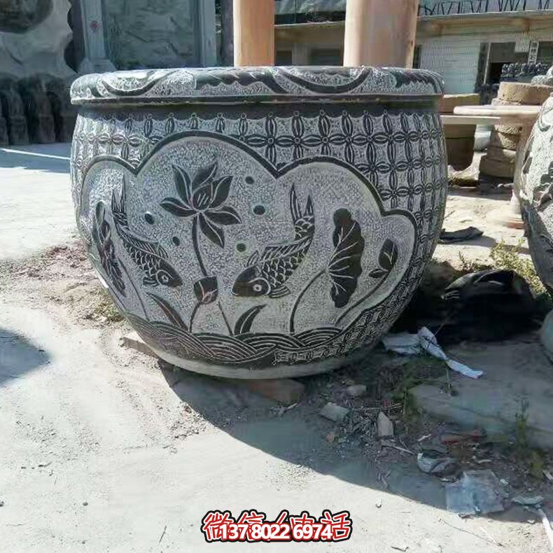 青石雙魚蓮花雕塑，養花缸精美裝飾