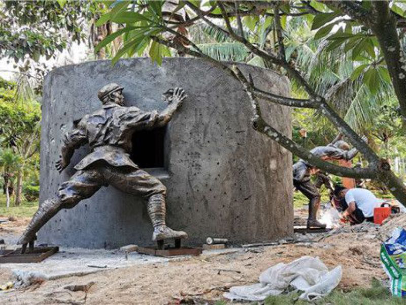 戰(zhàn)爭(zhēng)主題銅雕人物 戰(zhàn)爭(zhēng)主題銅雕人物